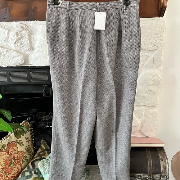 Talbots Women’s Herringbone Black and Gray Trouser Dress Pants NWT Size 16P - Picture 3 of 7